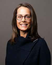 Portrait of Tara Jebens-Singh.